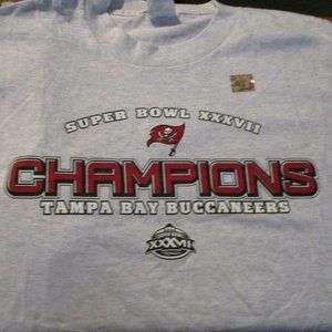 Tampa Bay Buccaneers NFL Super Bowl 37  Champions Shirt